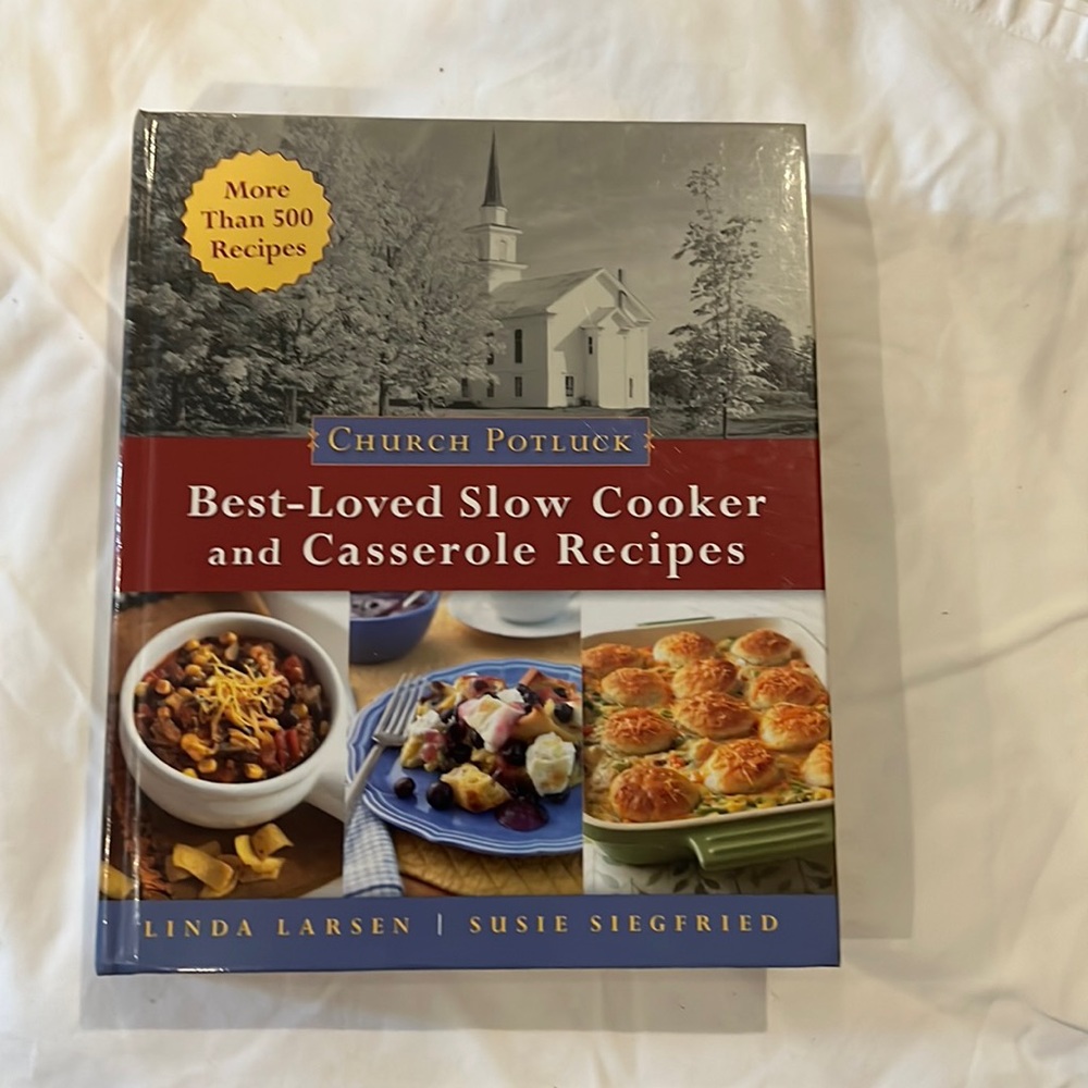 Church Potluck best loved slow cooker recipe hardcover book